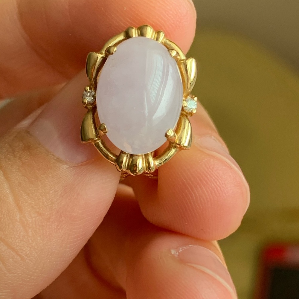 Lavender Jadeite earrings in 14k gold - Picture 7 of 10
